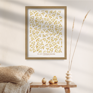 Illustration d’une feuille de ginkgo à l’aquarelle, apportant une touche champêtre et chaleureuse à votre décoration intérieure, parfaite pour un intérieur serein et cosy.